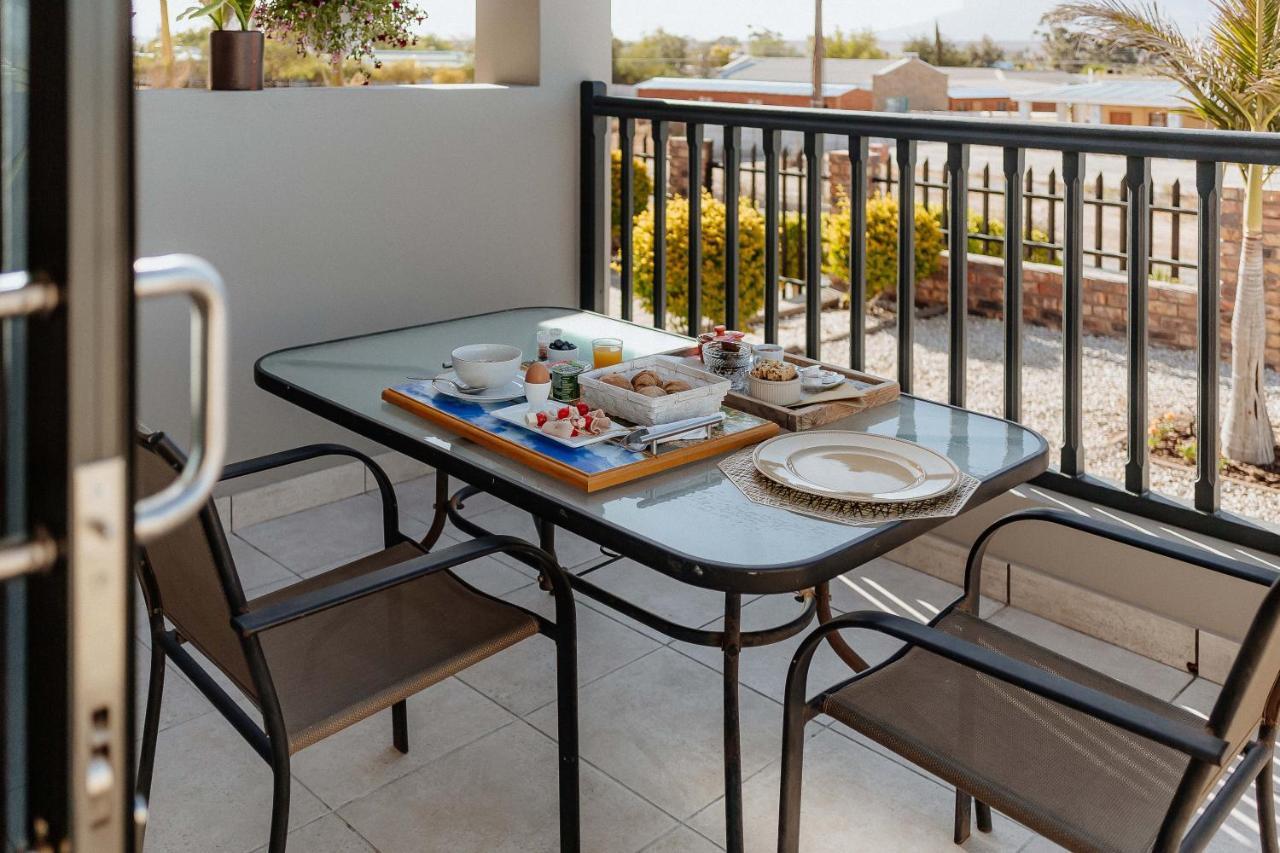 Mountain View Guesthouse Vanrhynsdorp Bagian luar foto