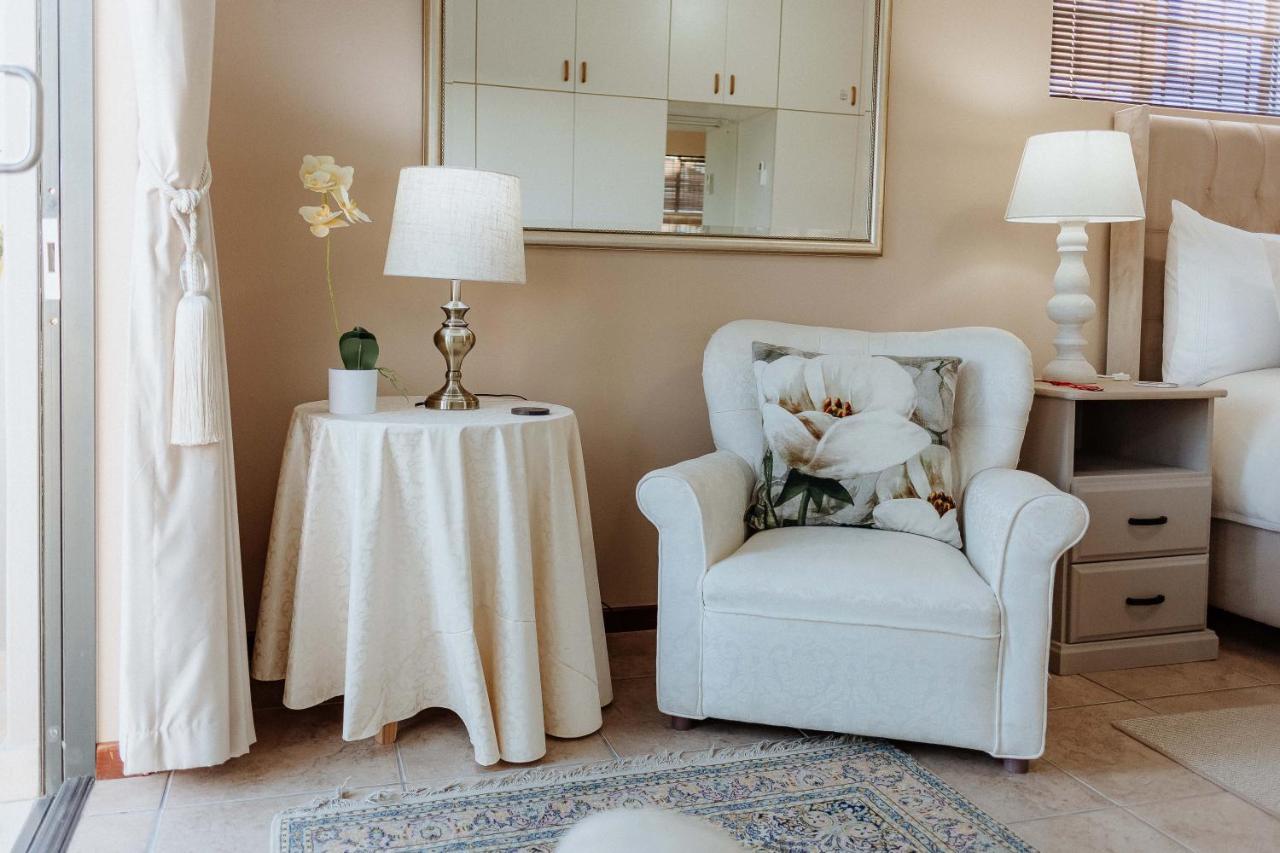 Mountain View Guesthouse Vanrhynsdorp Bagian luar foto