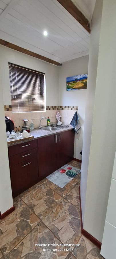 Mountain View Guesthouse Vanrhynsdorp Bagian luar foto